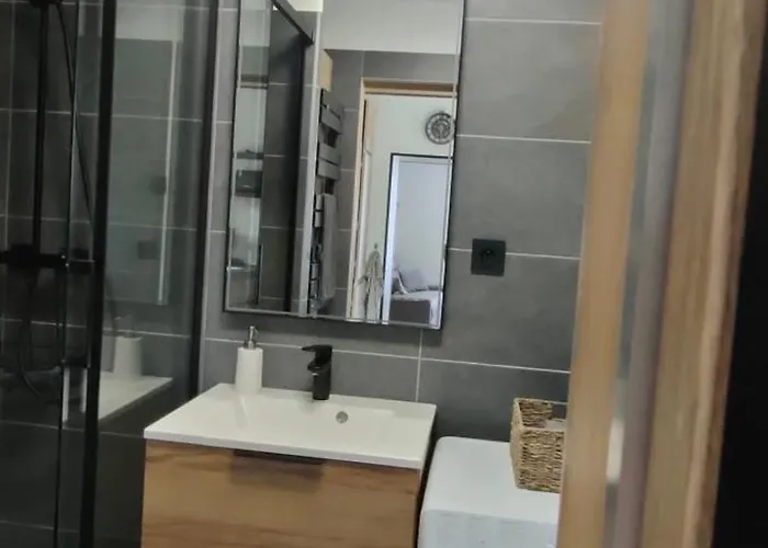 Le Petit Chai Daire *